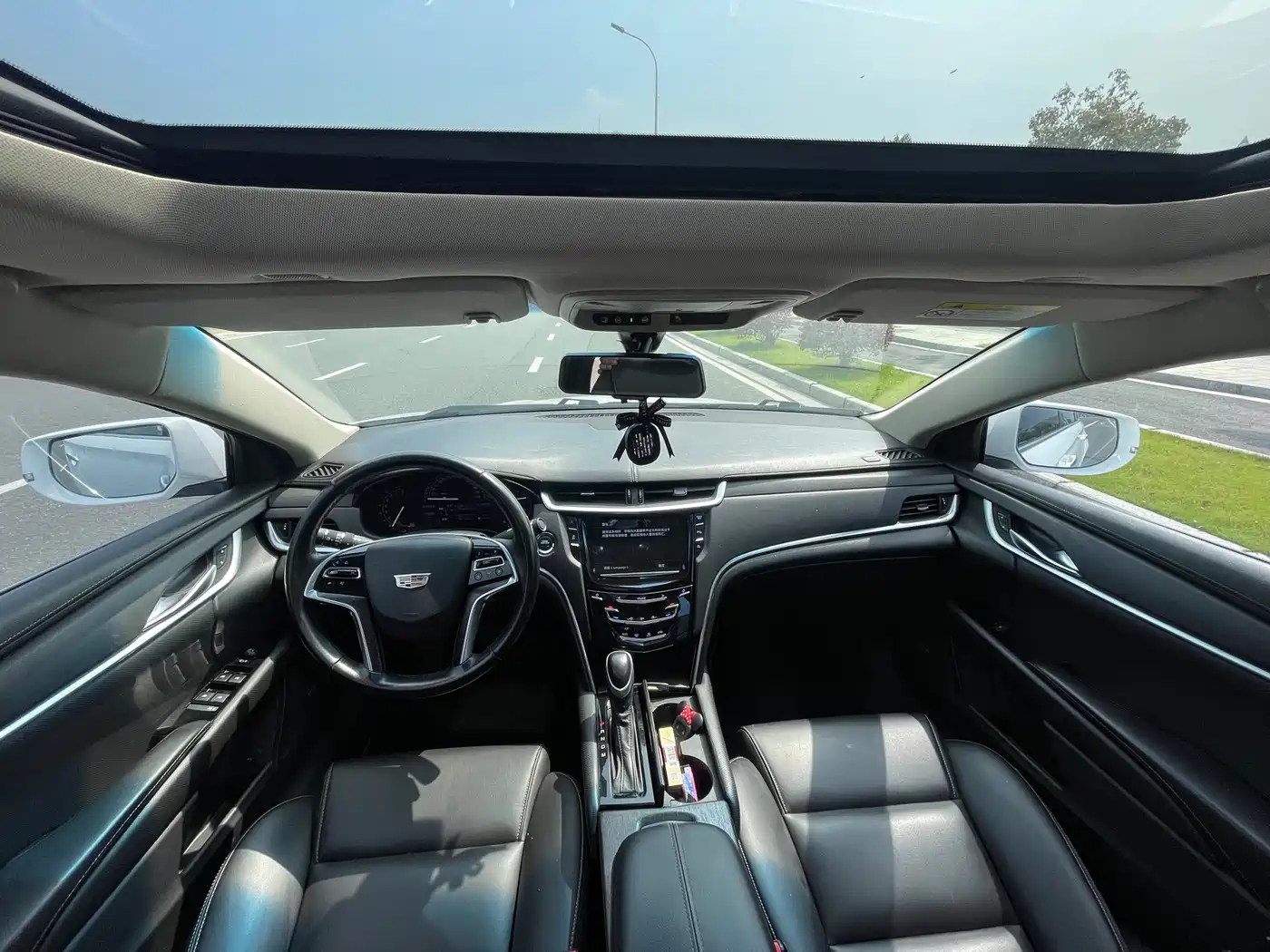 Cadillac XTS 2018 28T Technology фото 10
