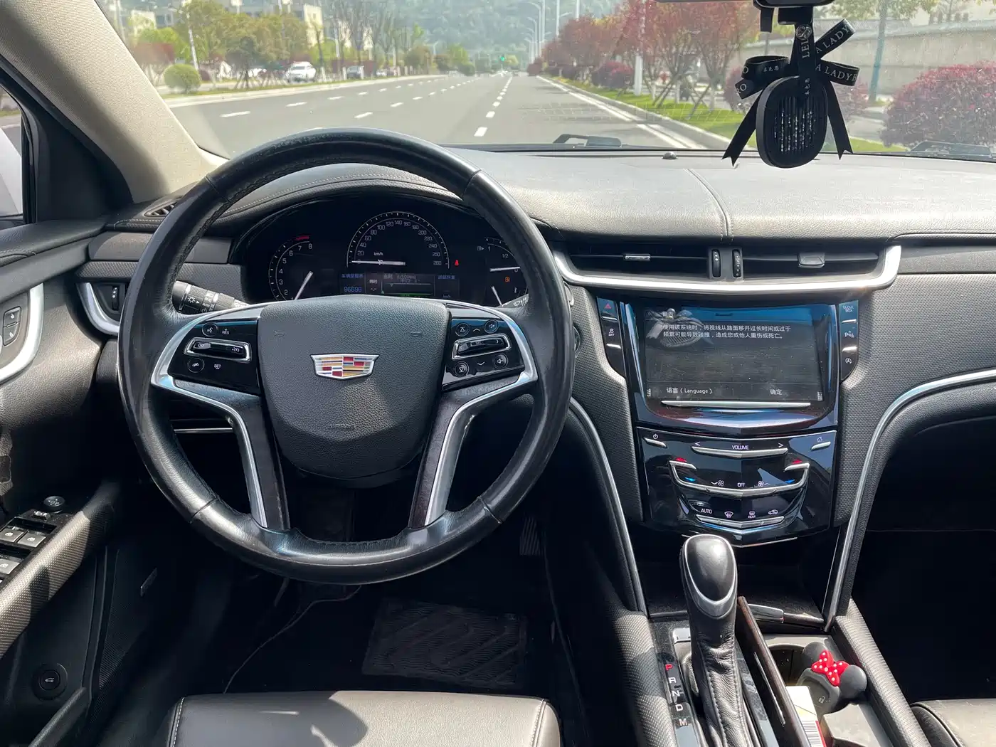 Cadillac XTS 2018 28T Technology фото 11