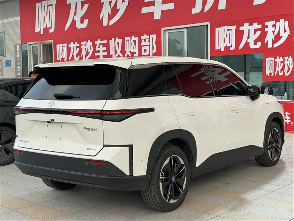 Toyota bZ3X 2026