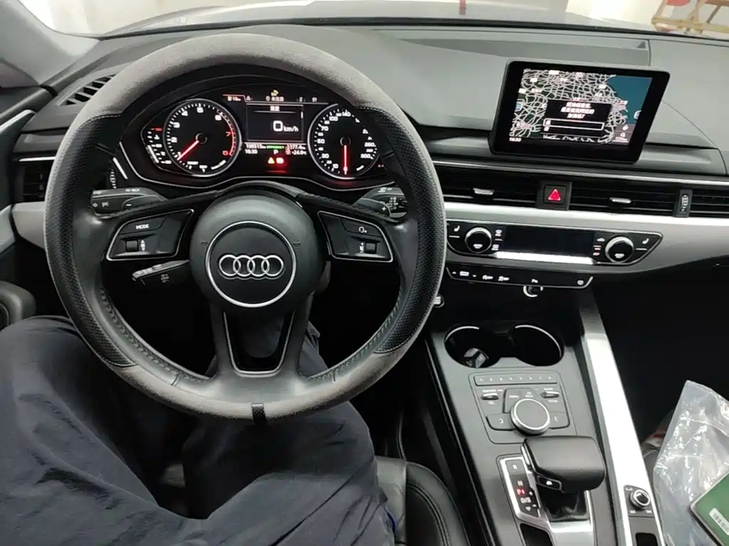 Фото 10 - Audi A5 (Import)