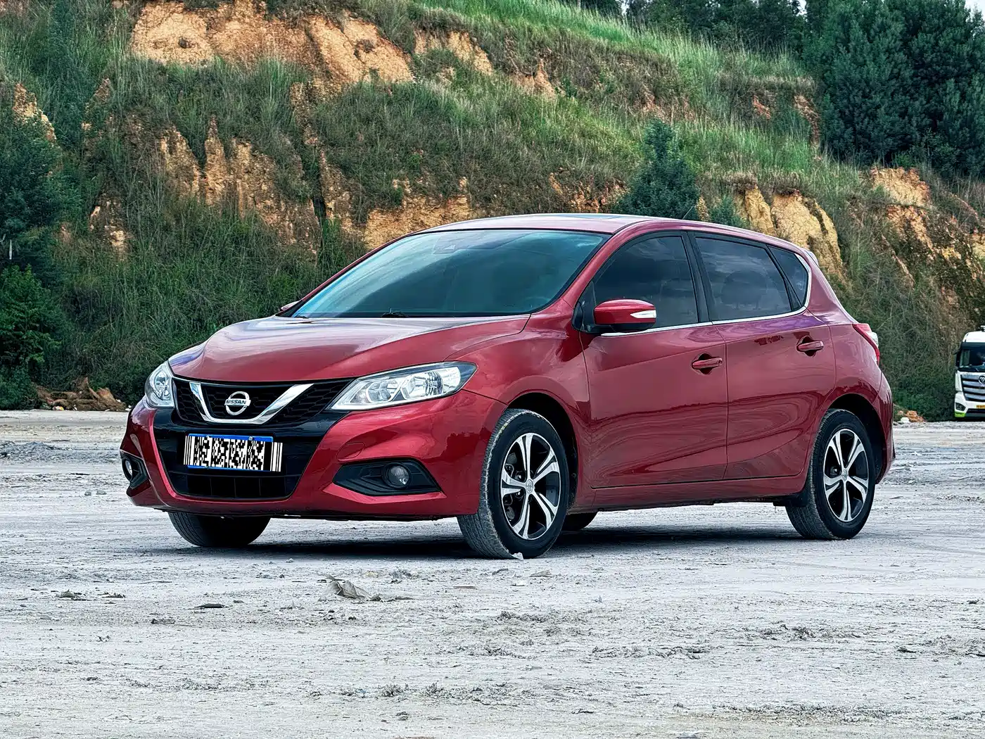 Nissan Tiida 2016 — пригон из Китая