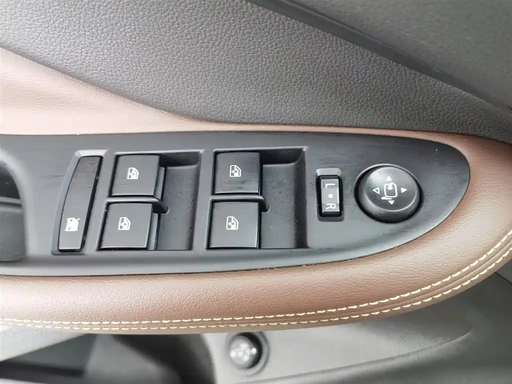 Buick Envision Plus 2021 532T FWD Luxury Trim фото 9