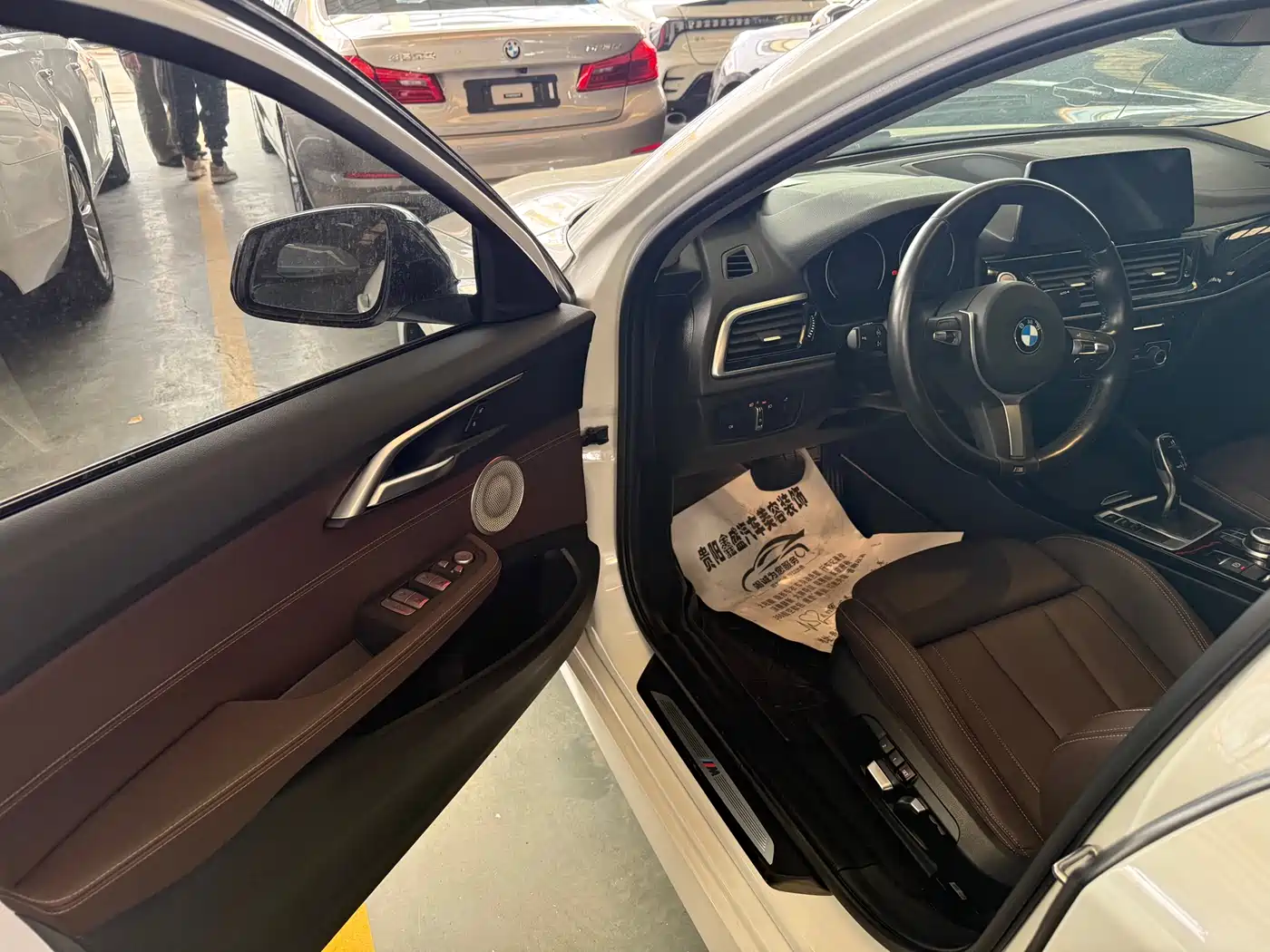 BMW 1 Series 2022 125i M Sport Shadow Edition фото 7