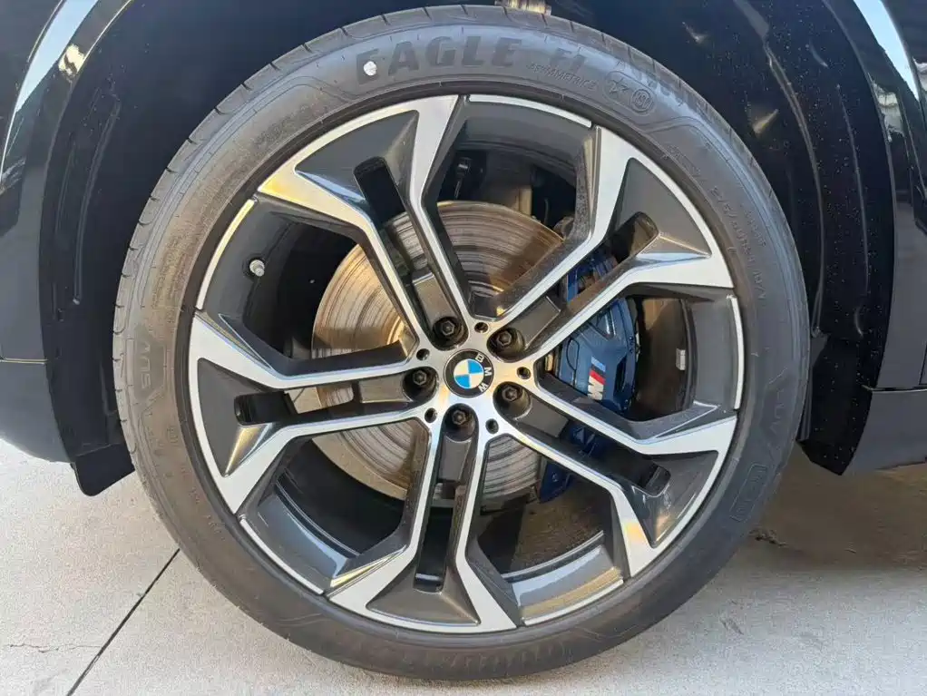 BMW X5 2026 2026 Facelift xDrive 40Li M Sport Shadowline Package