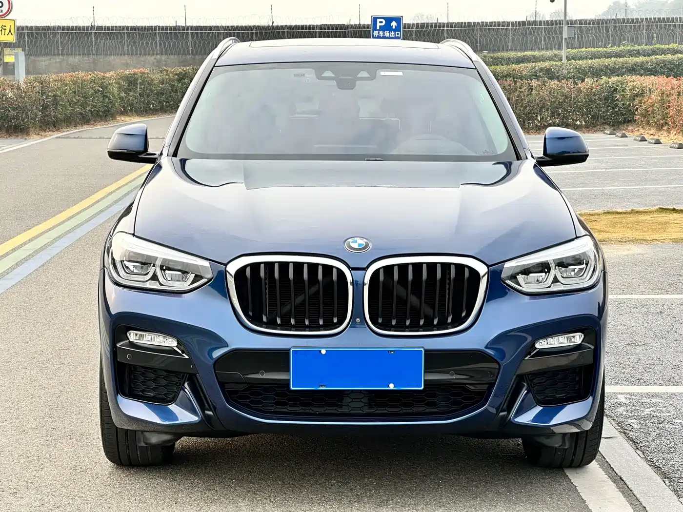 BMW X3 2018 xDrive30i Leading M Sport Package China V фото 2