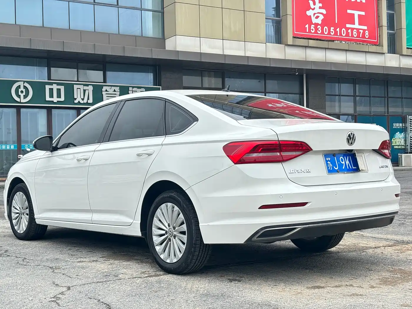 Volkswagen Lavida 2019 1.5L Automatic Comfort Edition China VI фото 3