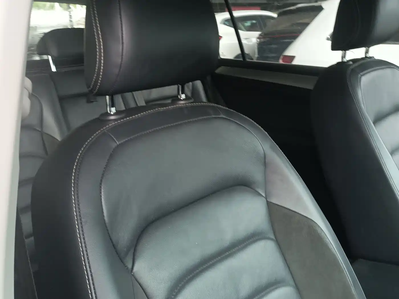 Volkswagen Tiguan L 2018 330TSI Automatic 2WD Luxury Edition фото 11