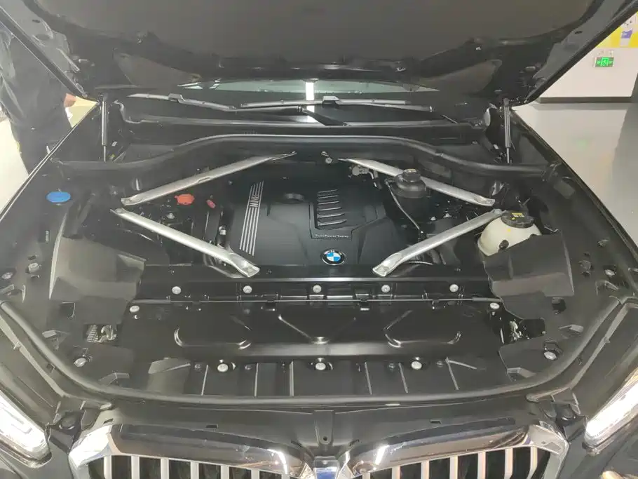 Фото 10 - BMW X5 (Import)
