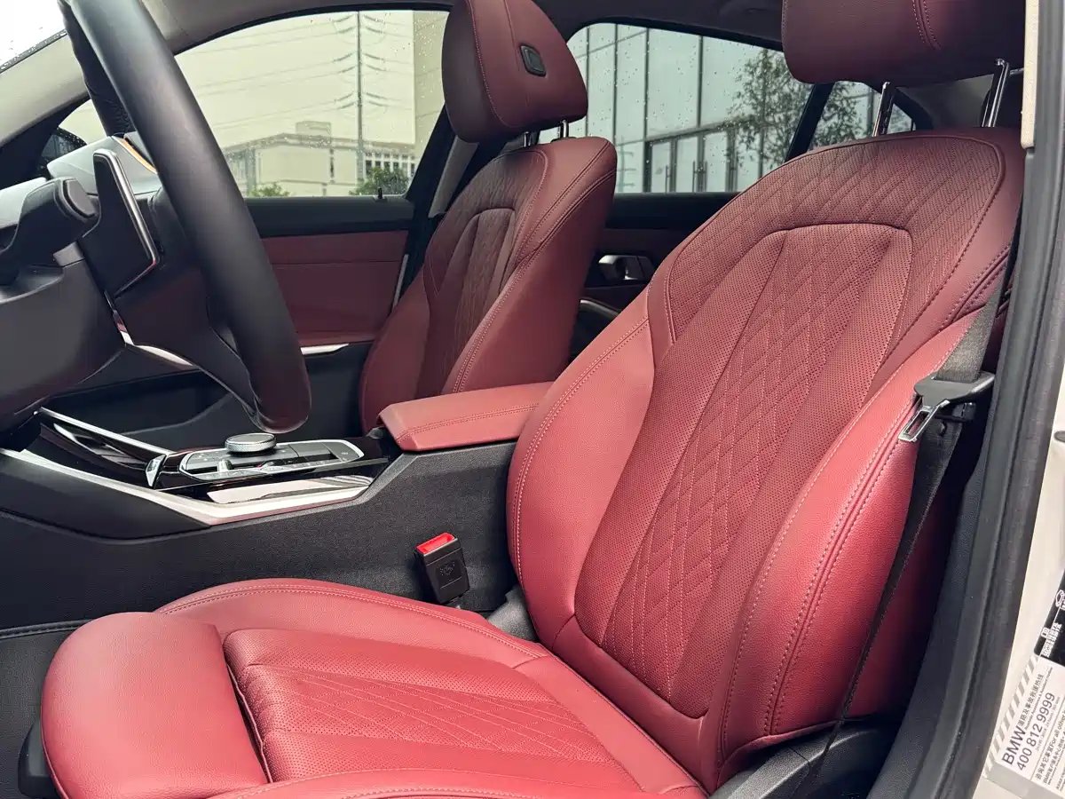 BMW 3 Series 2024 320Li M Sport Package фото 14