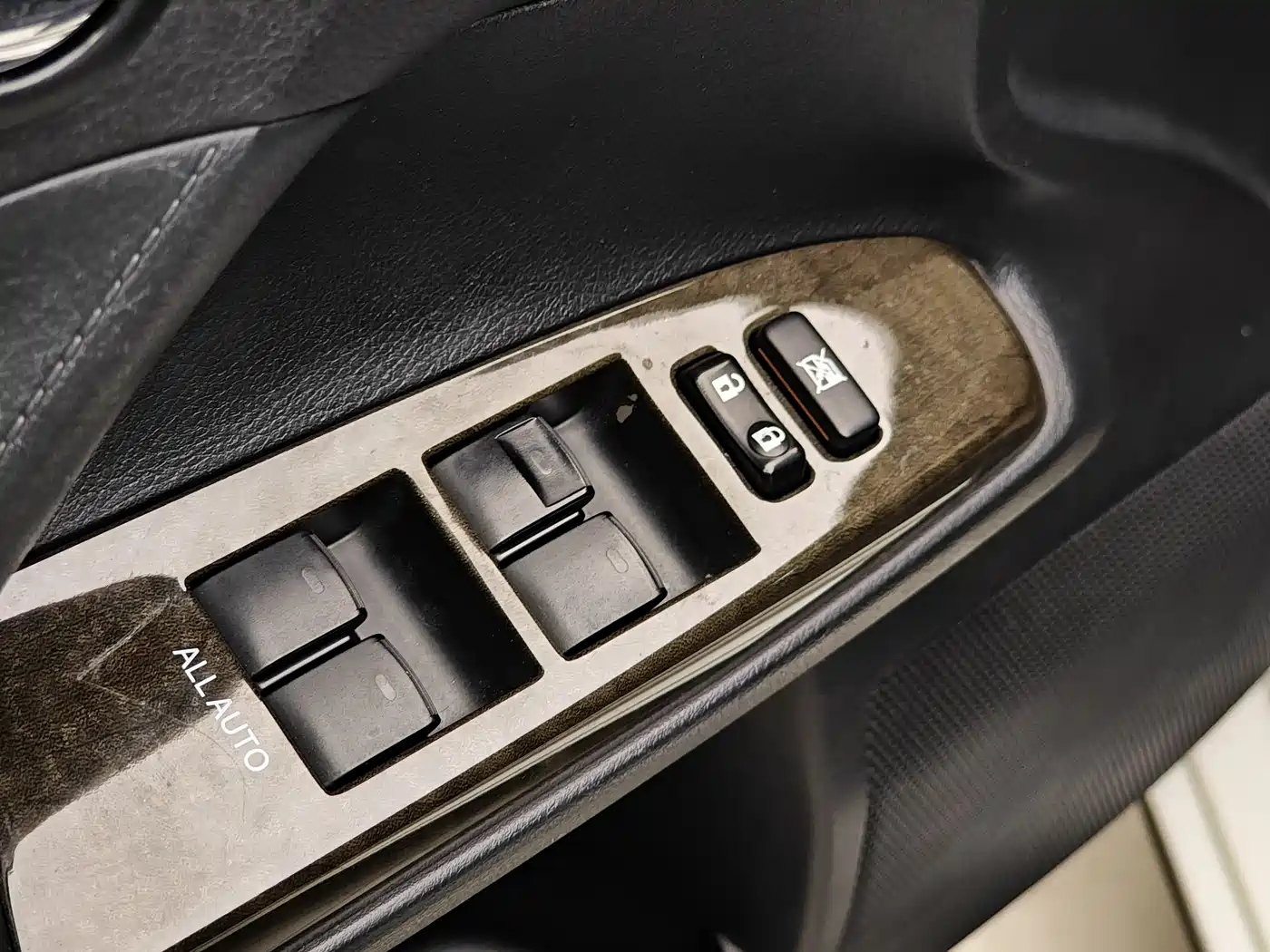 Toyota Reiz 2013 2.5S Elite Edition фото 10