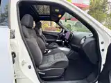 Photo 11 - Infiniti ESQ