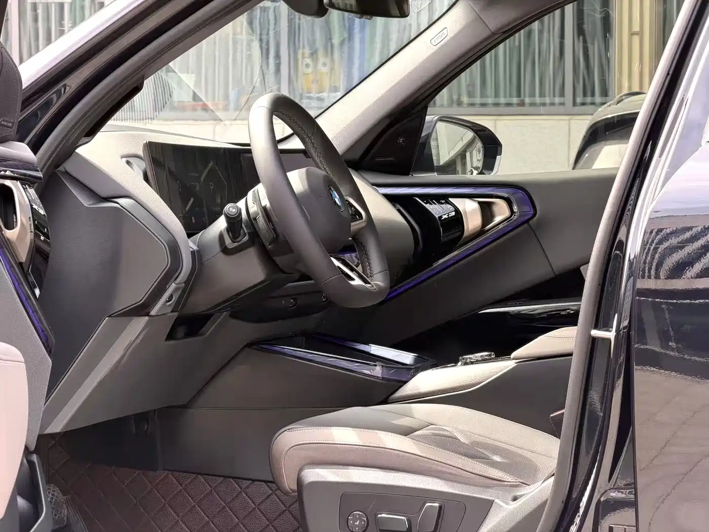BMW X3 2025 xDrive30L Premium M Sport Package фото 4