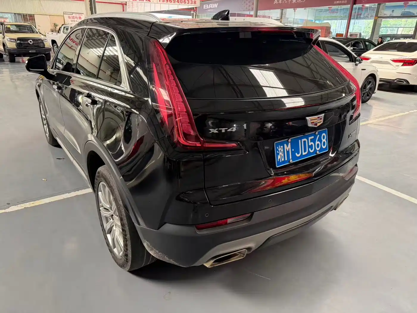 Фото 15 - Cadillac XT4