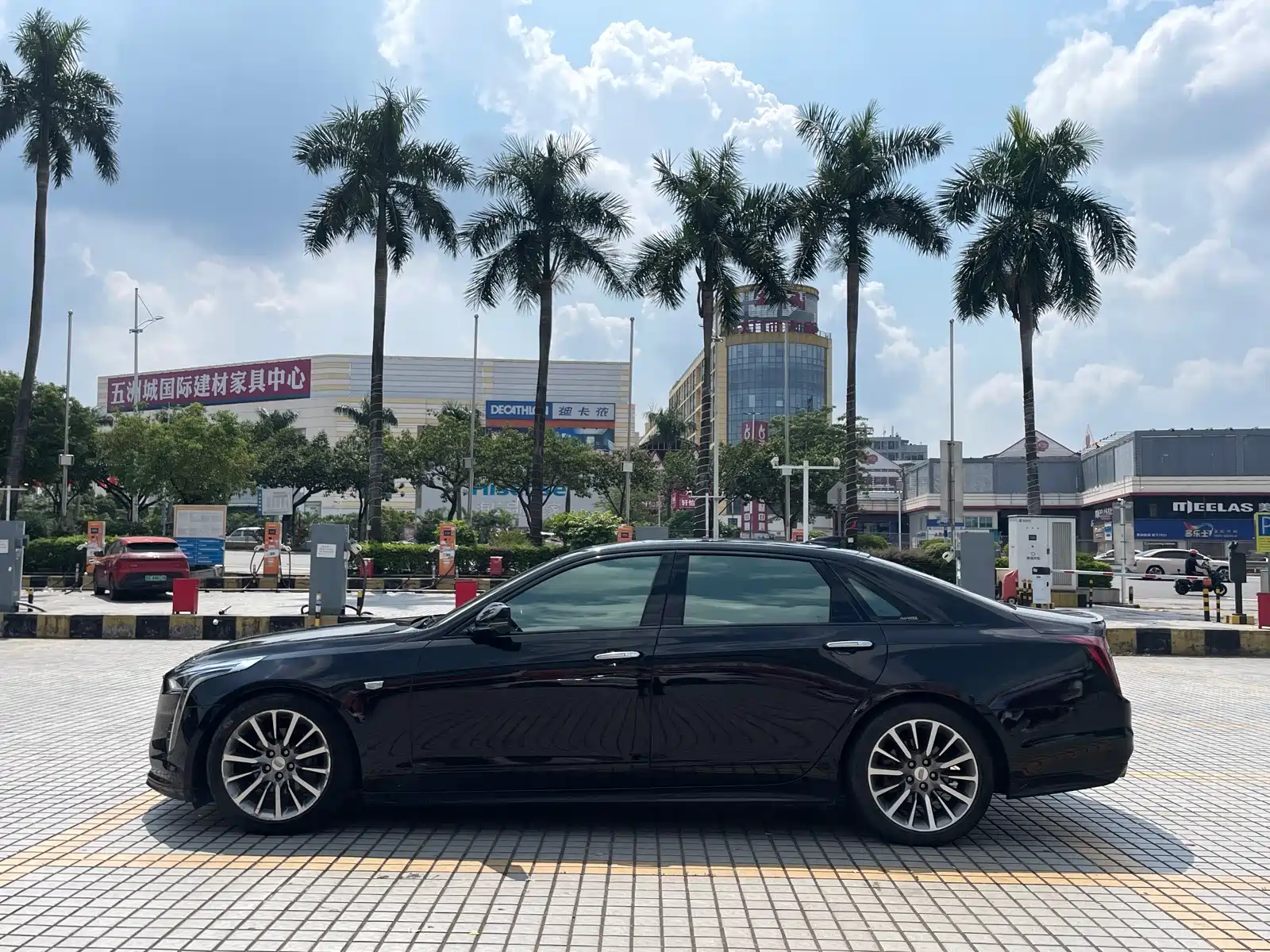 Фото 4 - Cadillac CT6