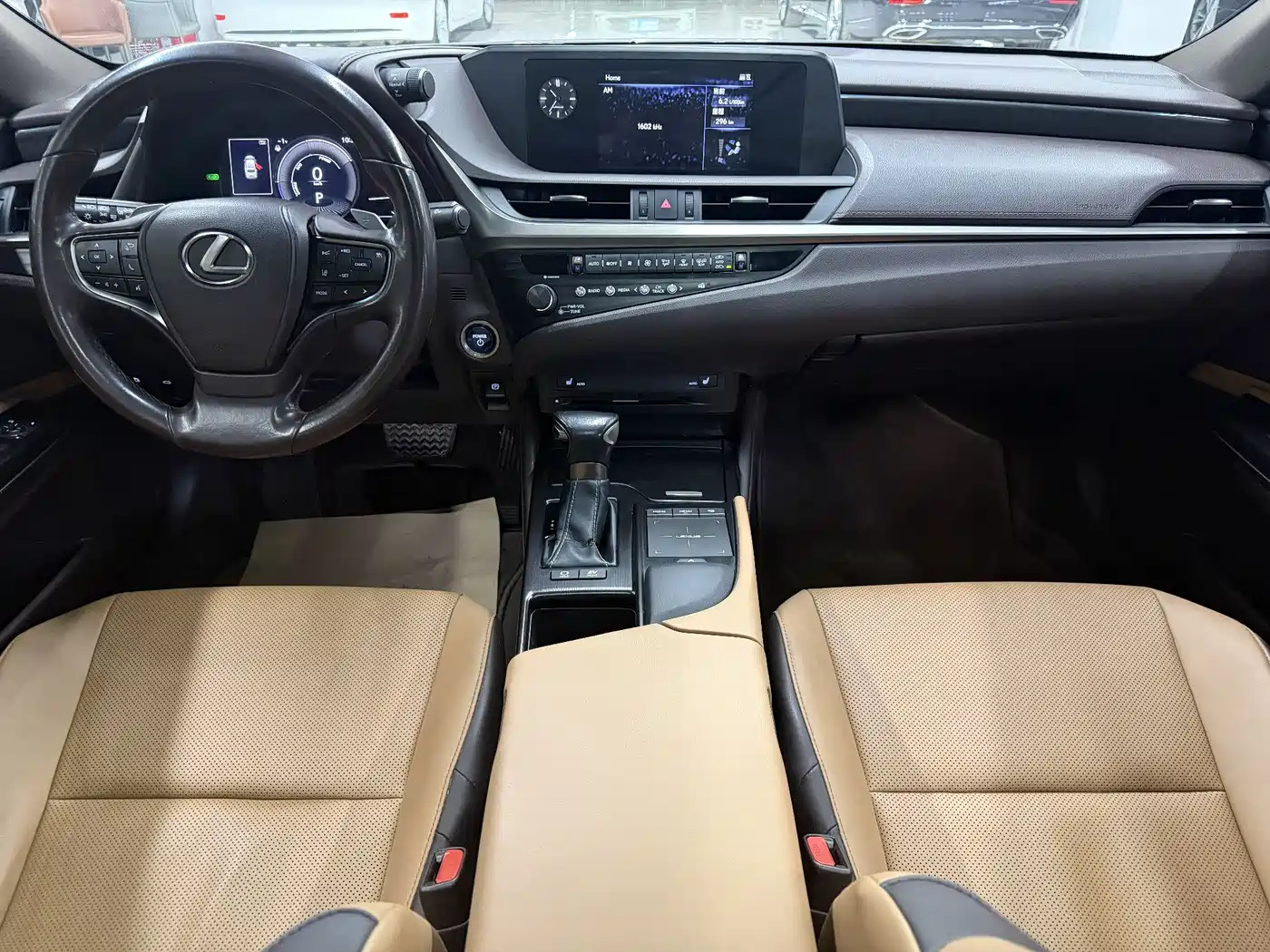 Lexus ES 2020 Model 300h Excellence Edition фото 9