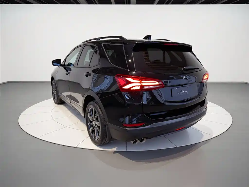Chevrolet Equinox 2022 Mild Hybrid 550T RS 4WD Intelligent Expansion Edition фото 5