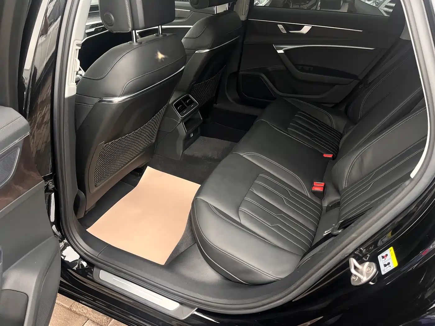 Audi A6L 2019 45 TFSI quattro Exclusive Elegance фото 6