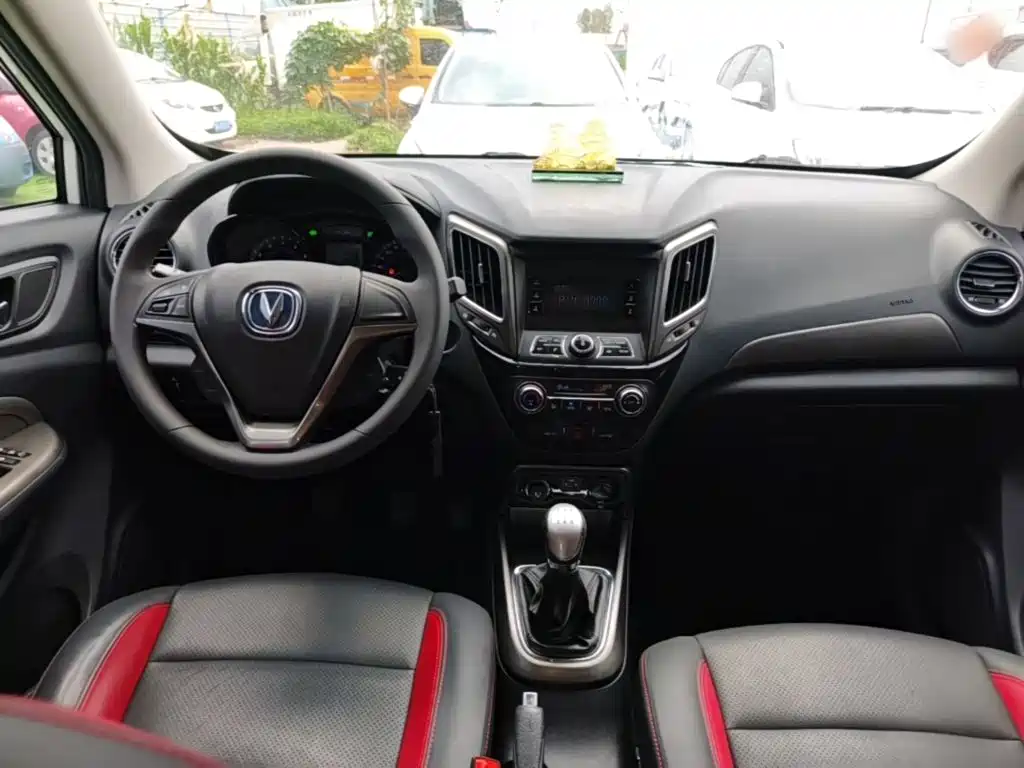 Changan CS15 2016 2016 1.5L Manual Fashion