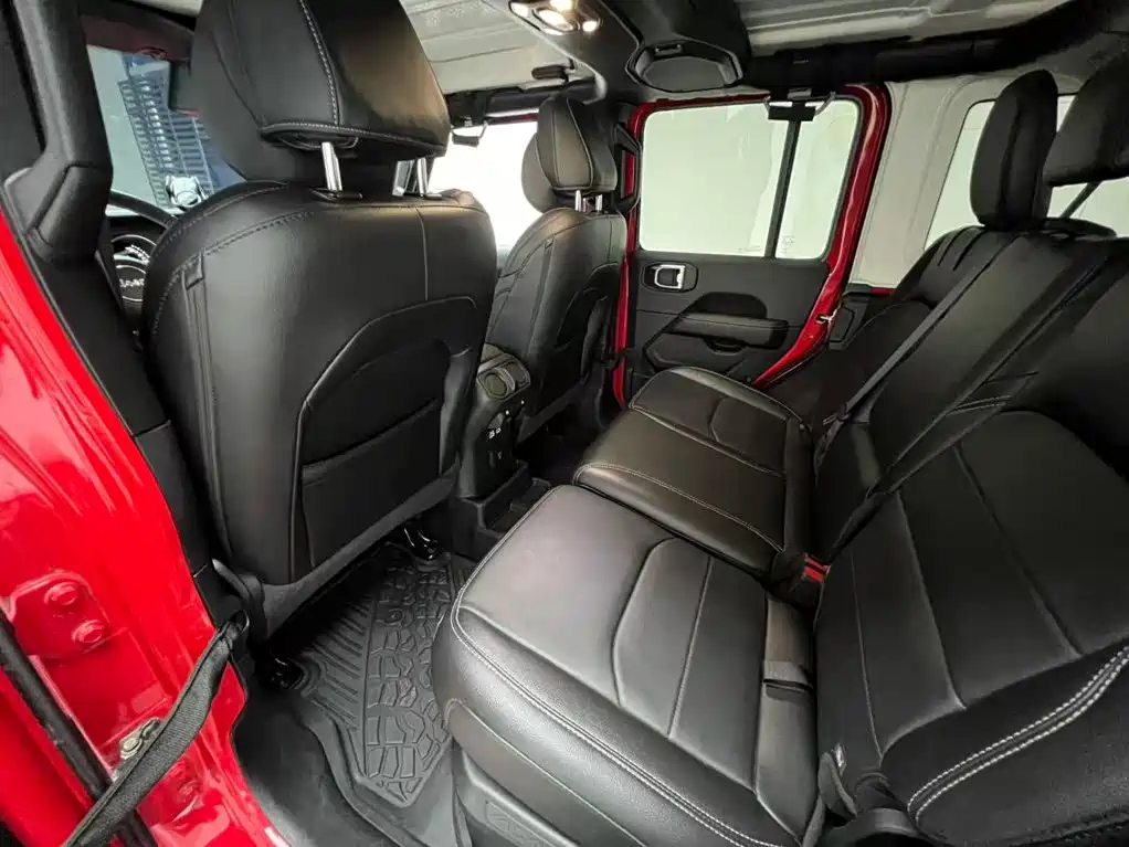 Jeep Wrangler 4xe 2022 2021 4-Door 2.0T 4xe Sahara