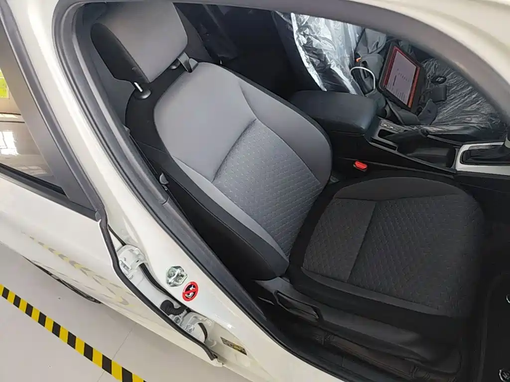 Honda Fit 2023 2022 1.5L CVT Trend Sunroof Edition