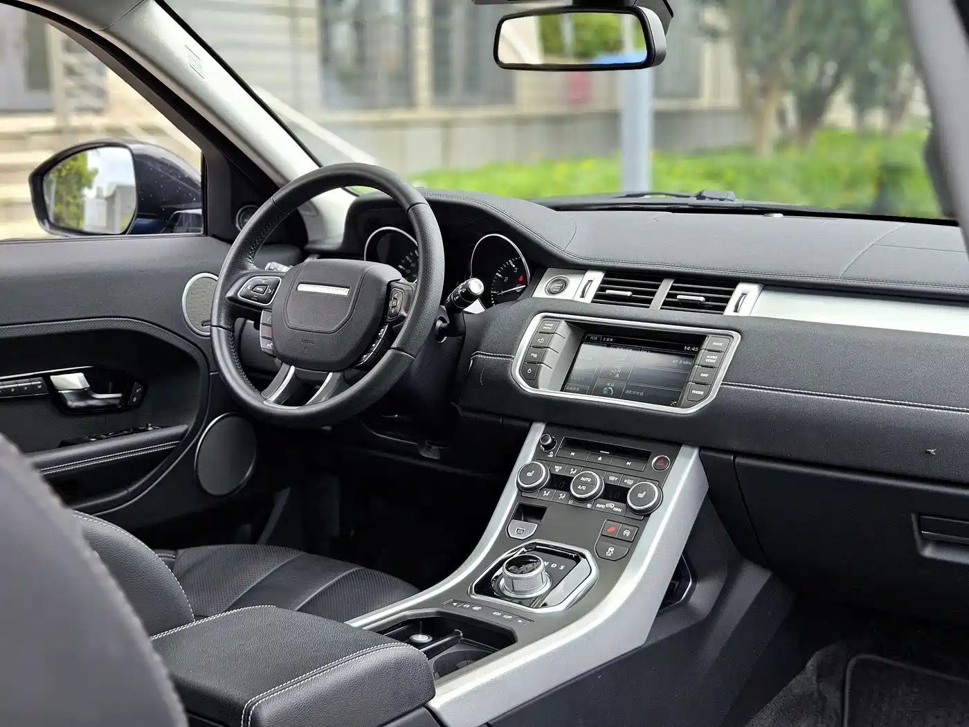 Land Rover Range Rover Evoque (Import) 2014 2014 2.0T 5-door Brilliance Sport