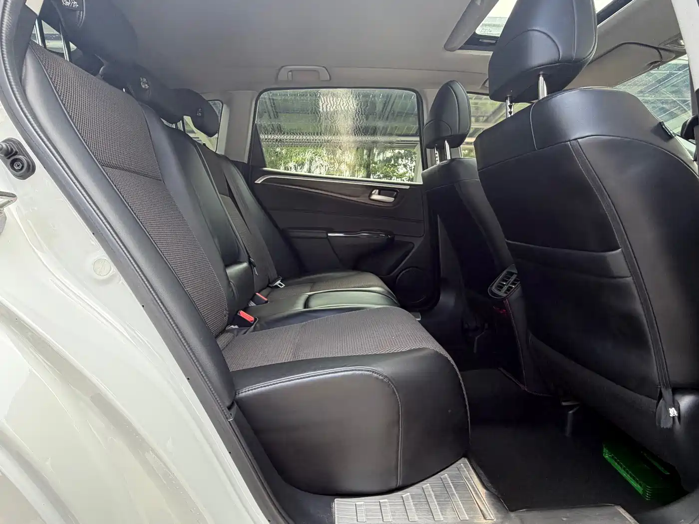 Honda Jade 2018 2017 1.8L Automatic Comfort Edition 5-seater