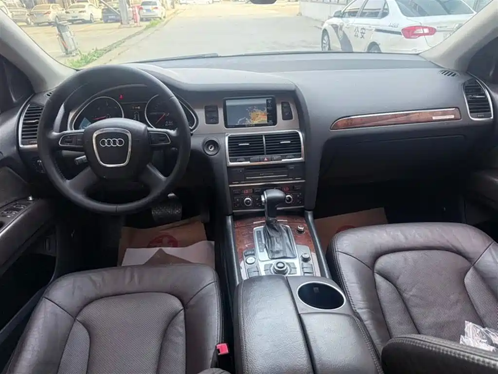 Audi Q7 2010 3.0 TDI quattro Leading Model фото 10