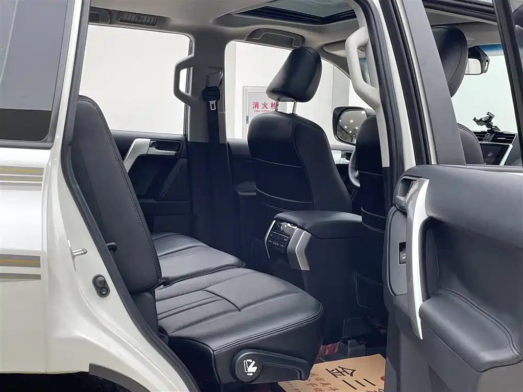 Toyota Prado 2018 3.5L Auto TX фото 11