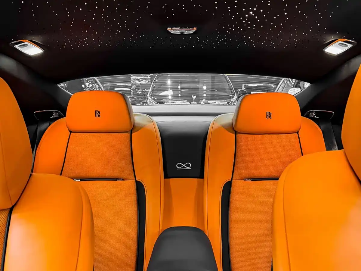 Rolls-Royce Wraith 2018 6.6T Black Badge фото 9
