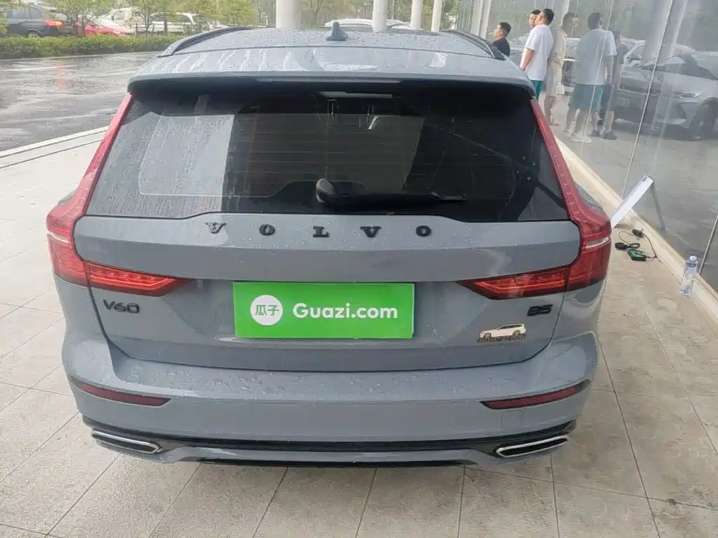 Volvo V60 2021 2021 B5 Zhiyuan Sport Edition