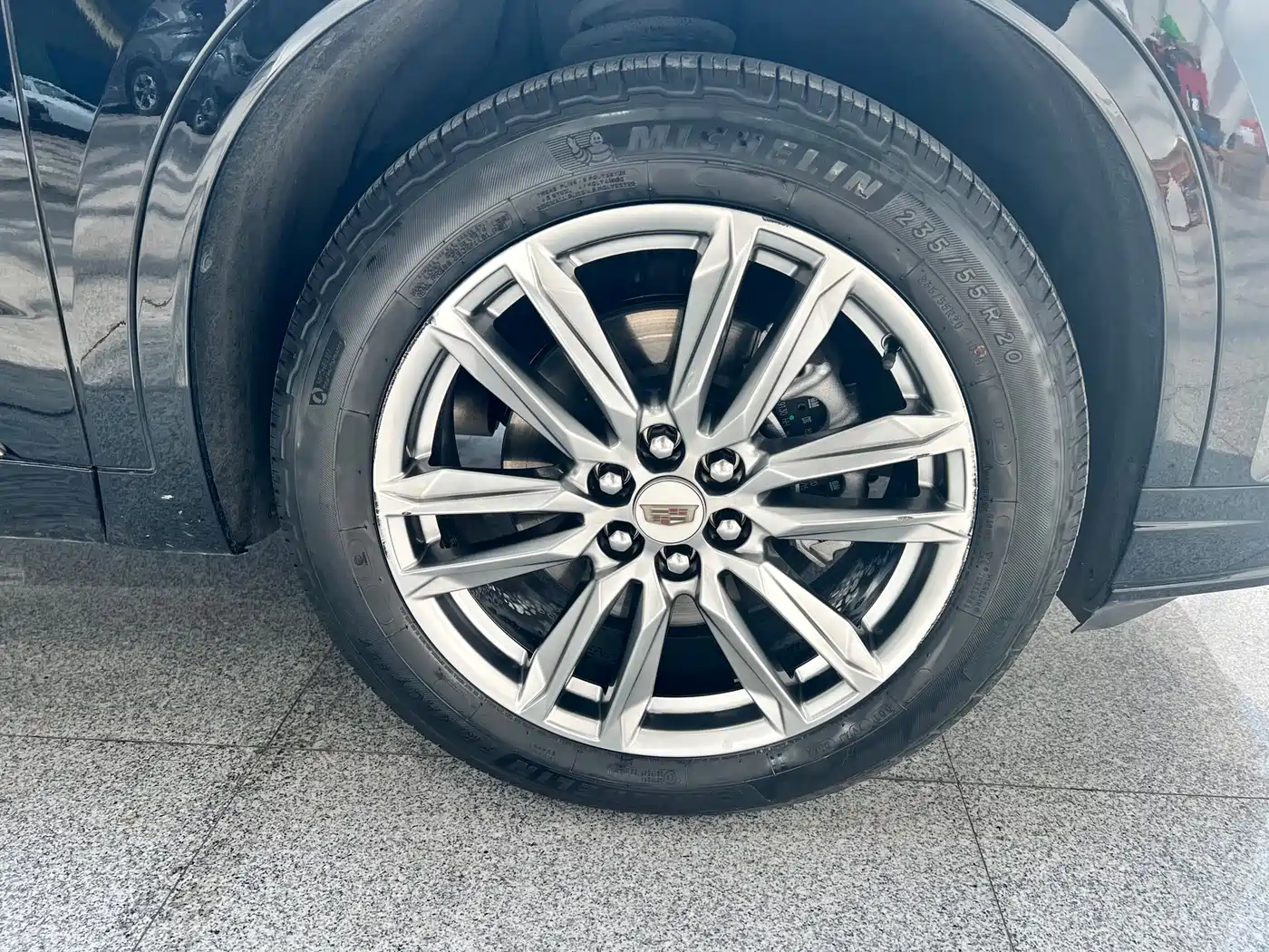 Cadillac XT6 2022 2.0T 6-Seater 2WD Luxury Edition фото 26