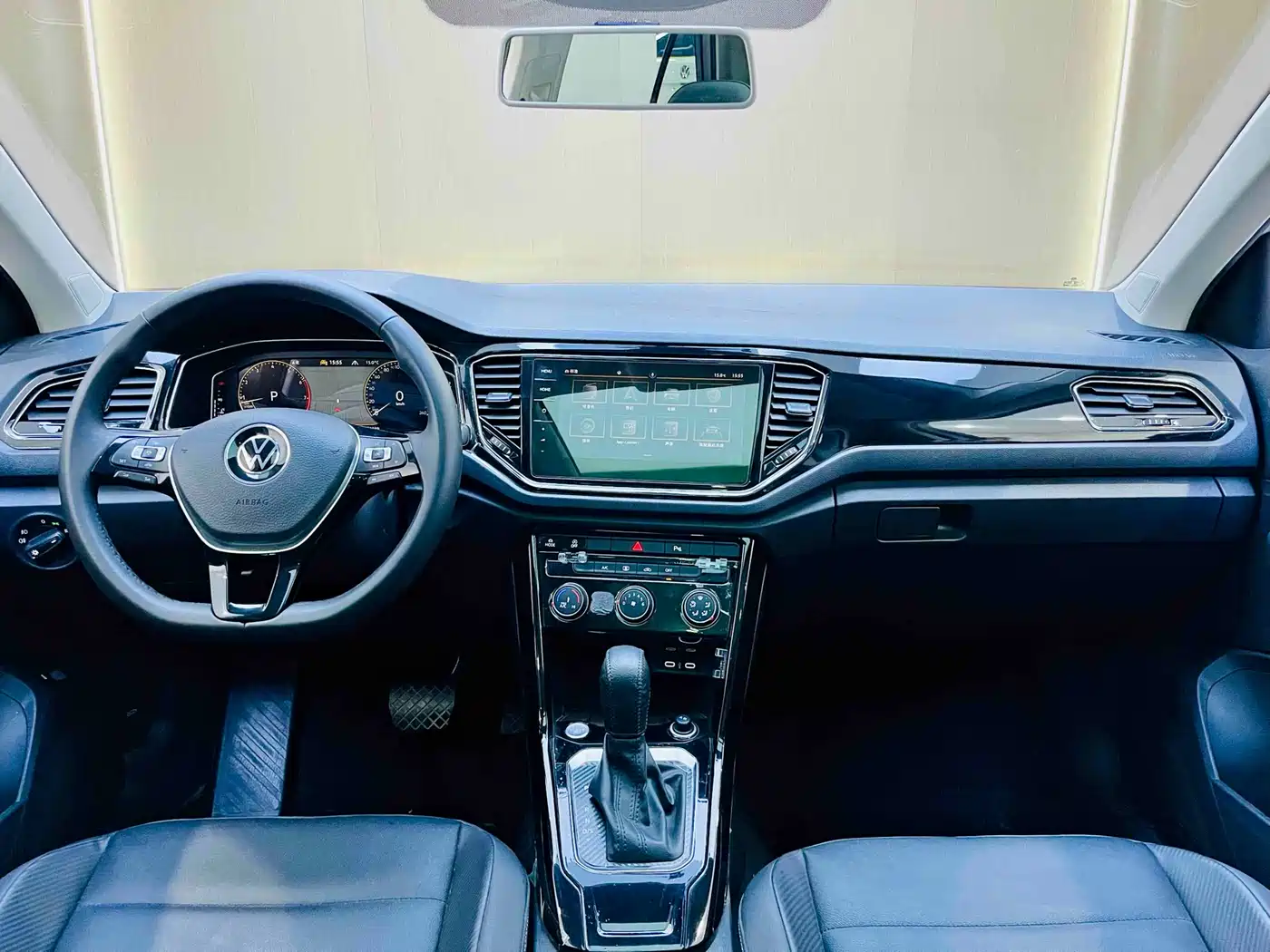 Volkswagen T-ROC 2022 280TSI DSG 2WD Comfort PLUS фото 10