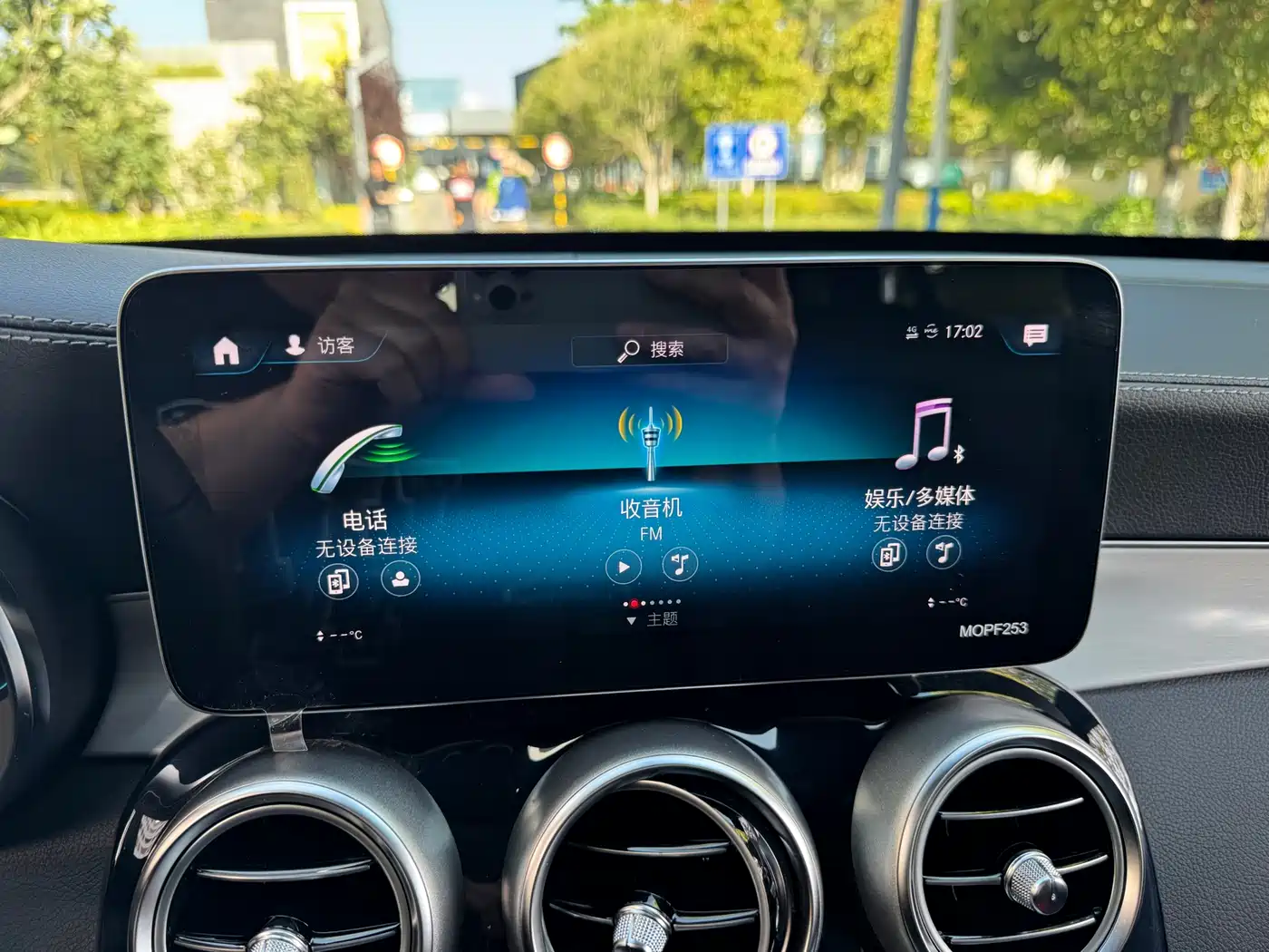 Mercedes-Benz GLC 2020 Facelift GLC 260 L 4MATIC Dynamic фото 18