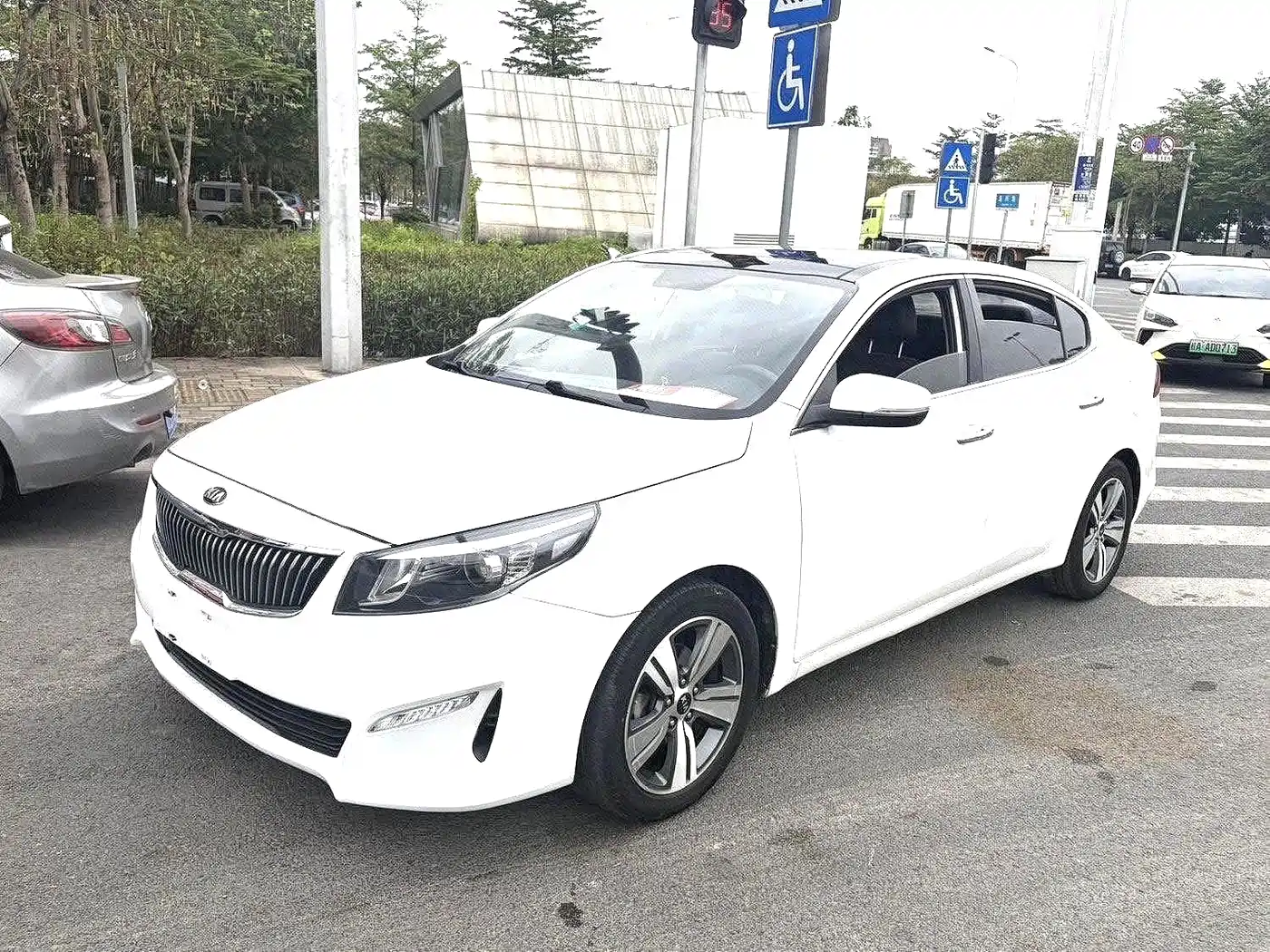 Kia Kaishen 2018 2017 1.8L Automatic GLS
