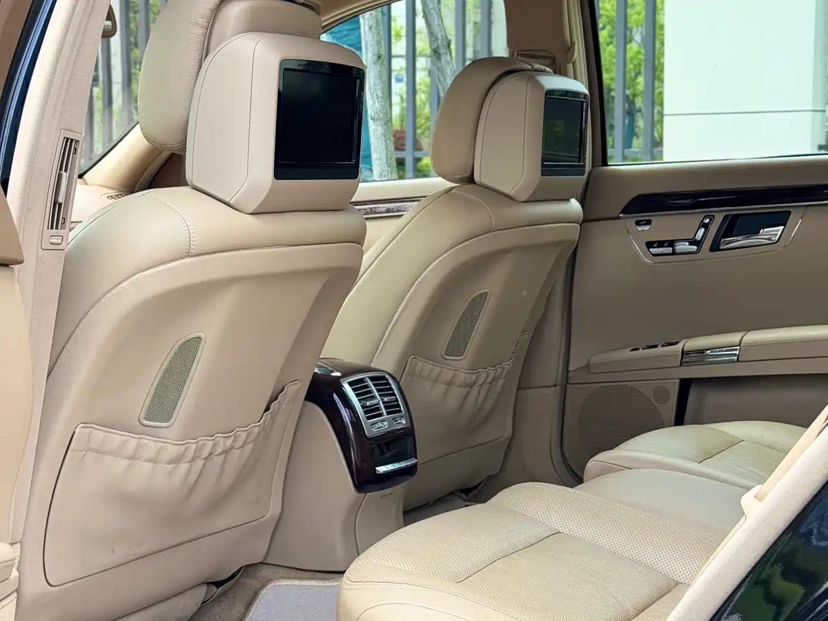Mercedes-Benz S-Class 2011 S 350 L CGI 4MATIC фото 9