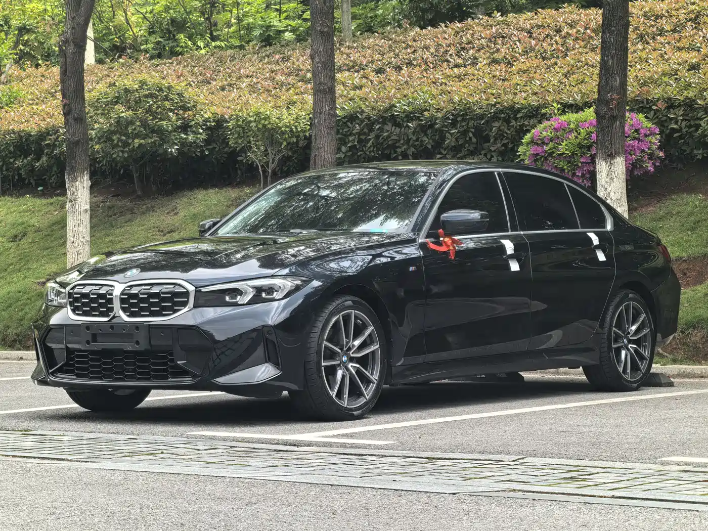 BMW 3 Series 2024 325Li M Sport Package