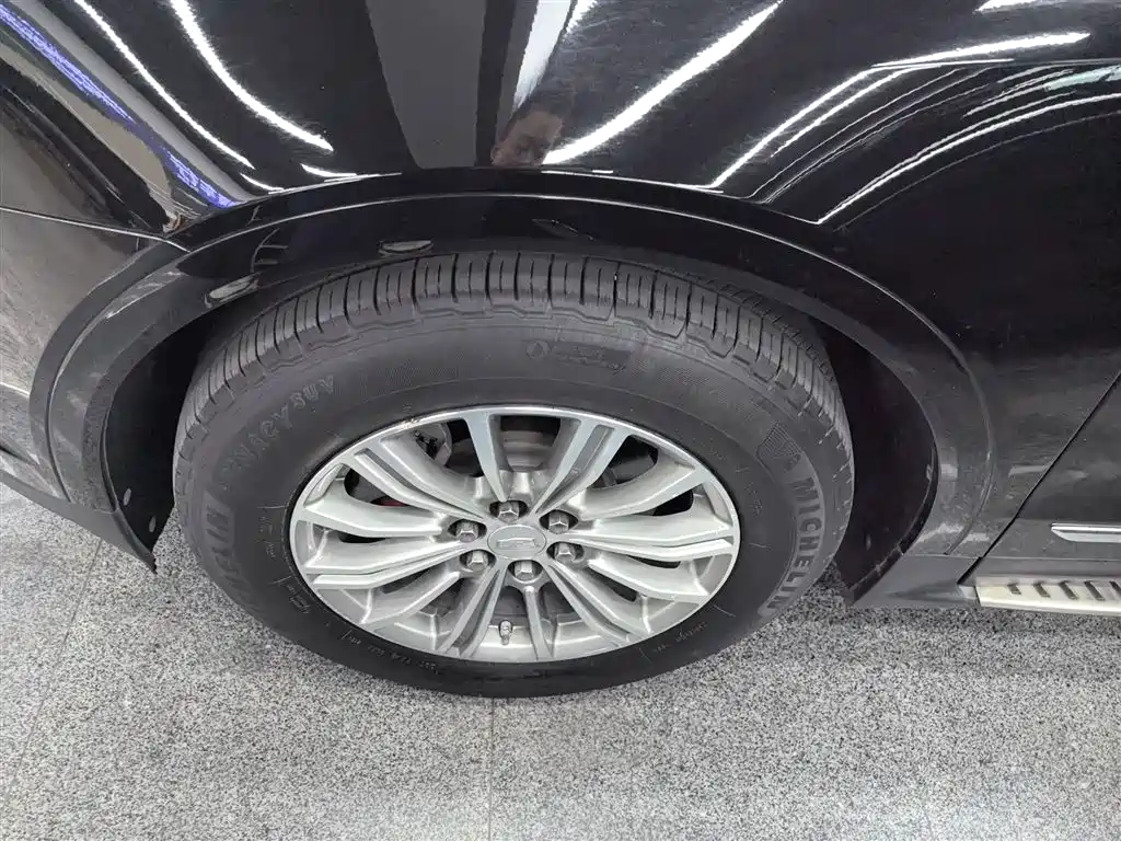 Cadillac XT5 2016 28T AWD Luxury Model фото 25