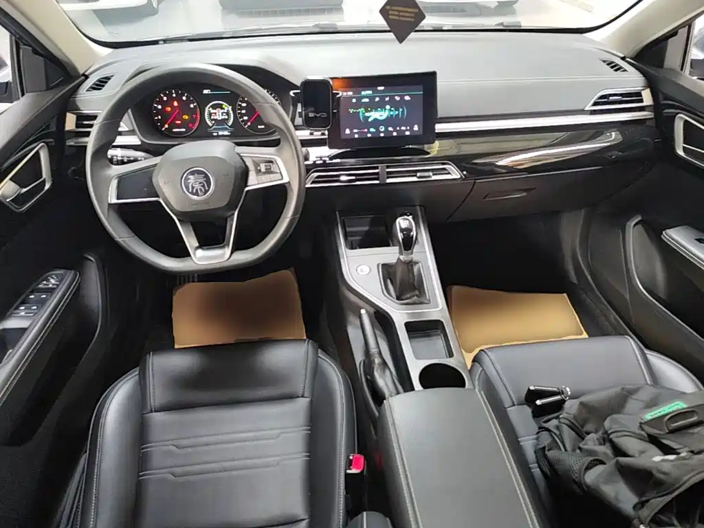 BYD Qin 2020 2019 1.5L Manual Luxury Edition
