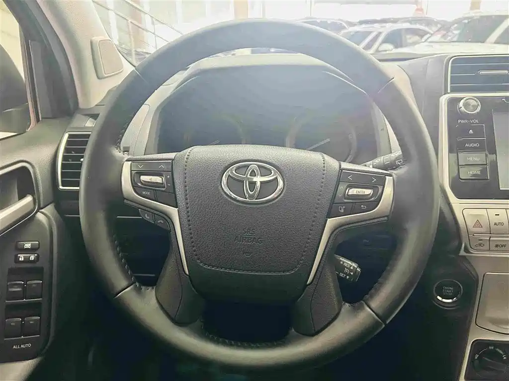 Toyota Prado 2020 2019 3.5L Automatic TX-L Zunxiang Edition with Rear-mounted Spare Tire