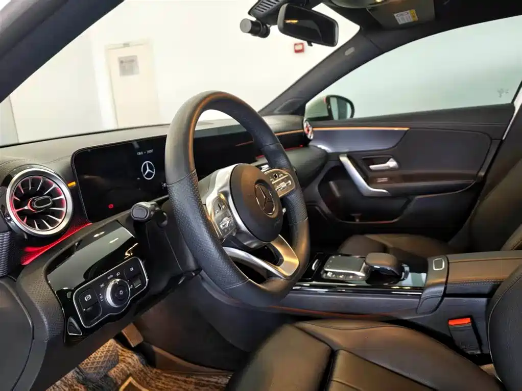 Mercedes-Benz A-Class 2022 Facelift A 200 L Sport Sedan Fashion Style фото 14