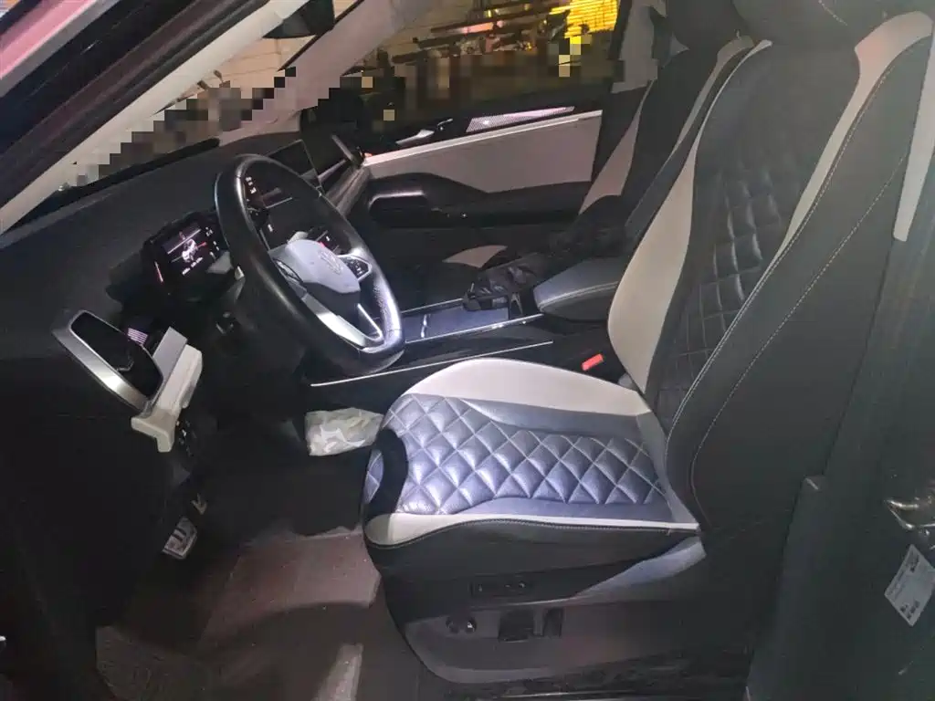 Volkswagen ID.6 CROZZ 2022 Long Range Lite PRO Version фото 8