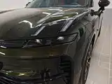Фото 24 - Lynk & Co 08 EM-P