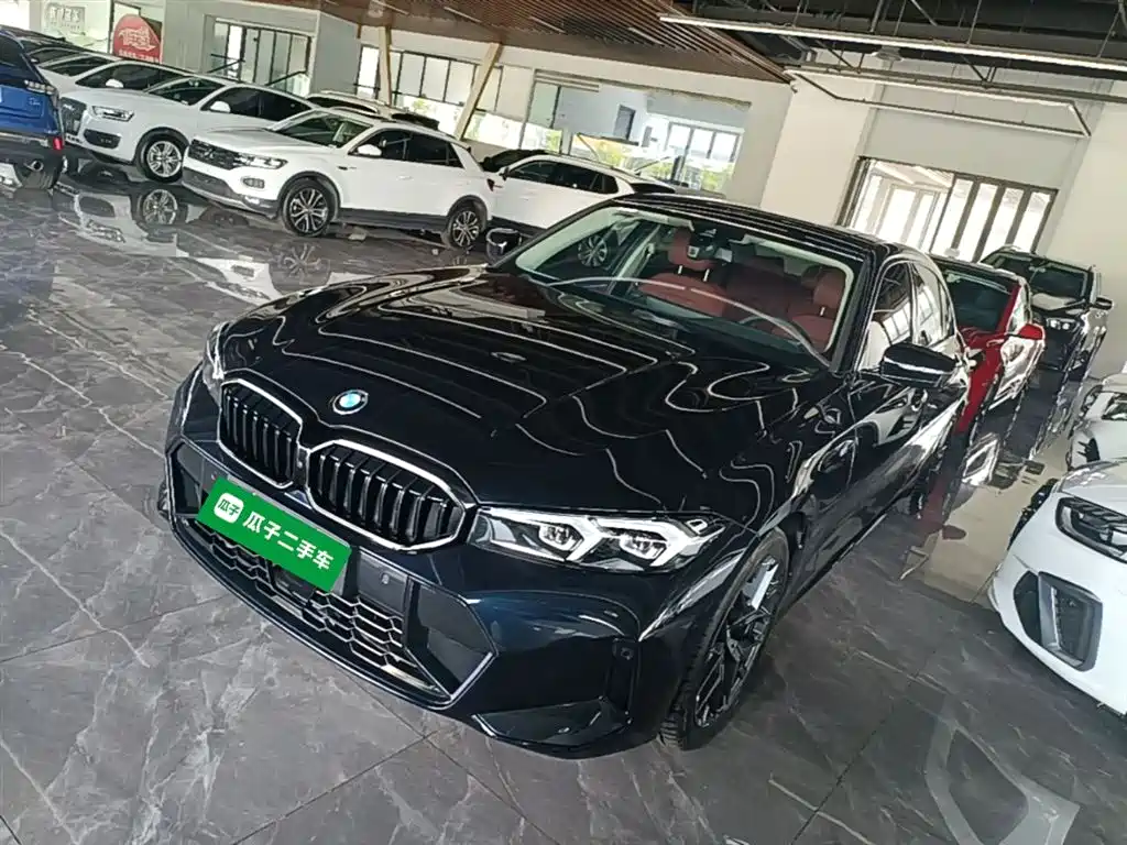 BMW 3 Series 2025 330Li M Sport Night Edition