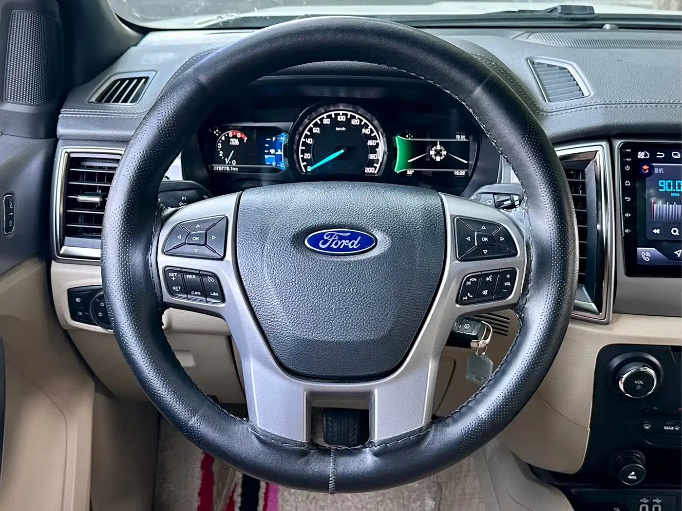 Ford Everest 2017 2017 2.2T Diesel Manual 4WD Luxury Edition 7-Seater