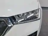 Photo 6 - Škoda Rapid