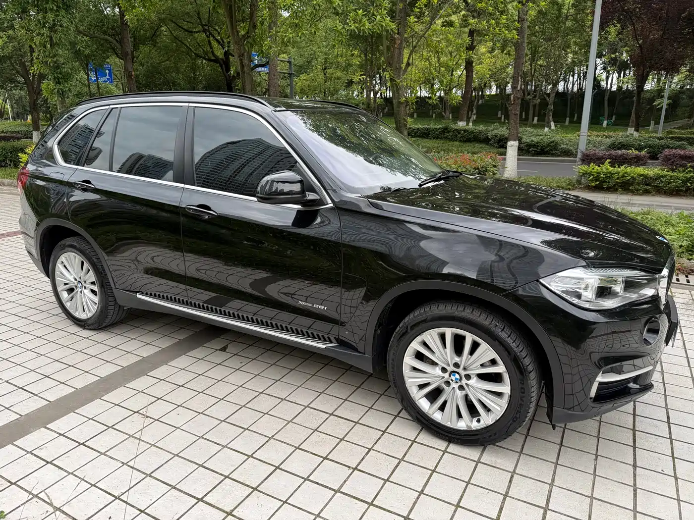 Denza D9 2022 DM-i 970 AWD Flagship фото 10