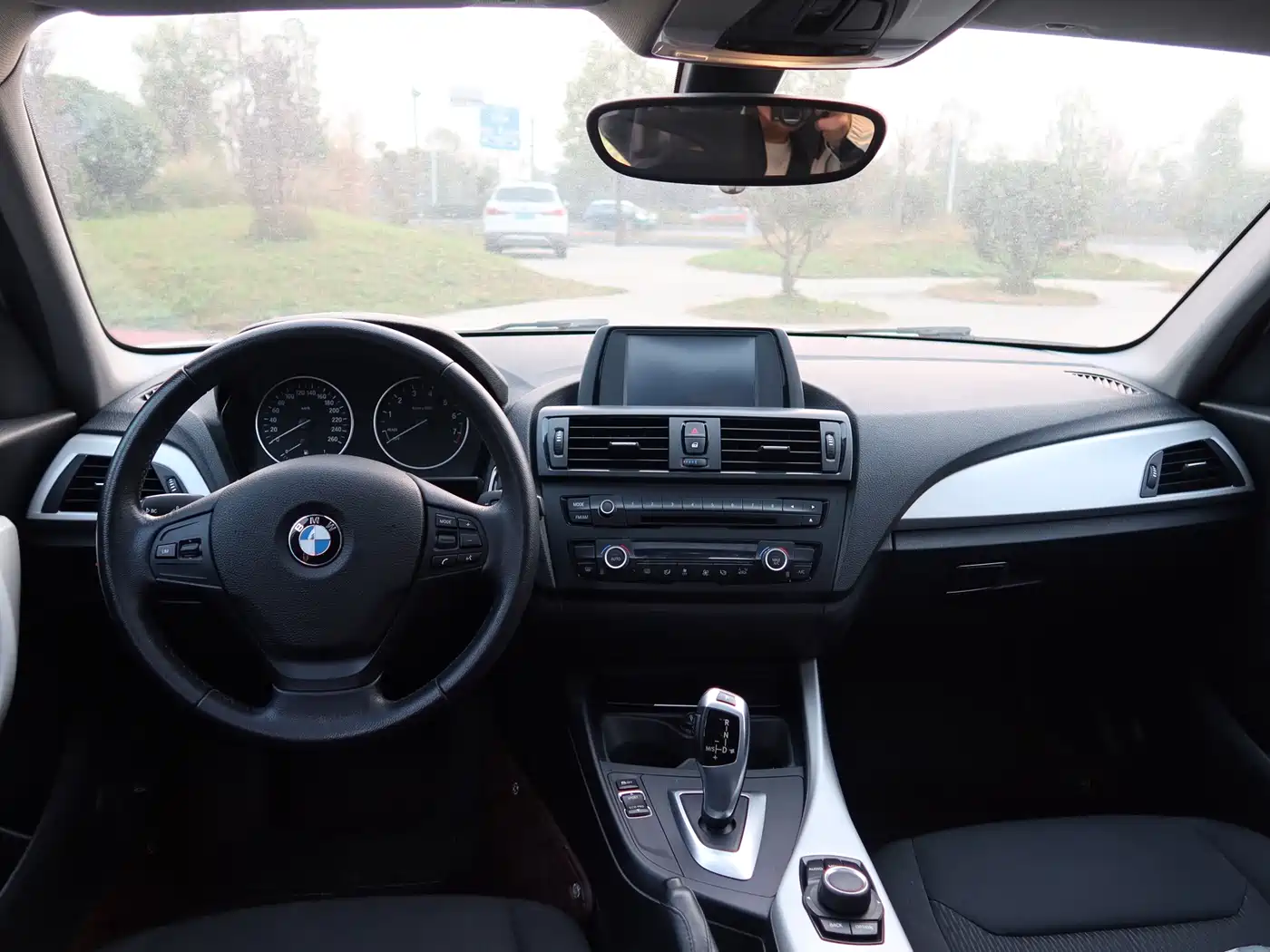 BMW 1 Series (Import) 2013 Facelift 118i Leading Model фото 4