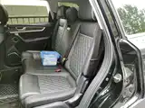 Фото 18 - Hongqi HS7
