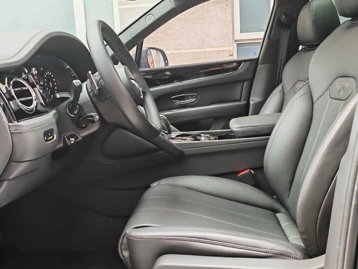 Bentley Bentayga 2024 2024 4.0T V8
