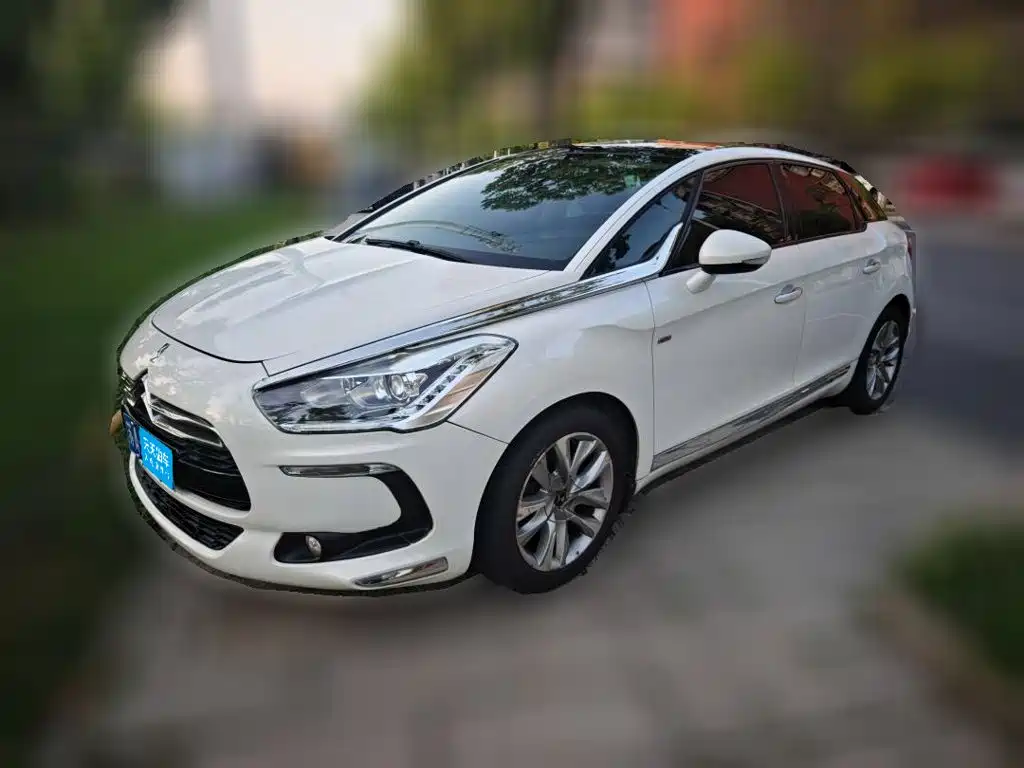 DS 5 2013 2013 1.6T Luxury THP200